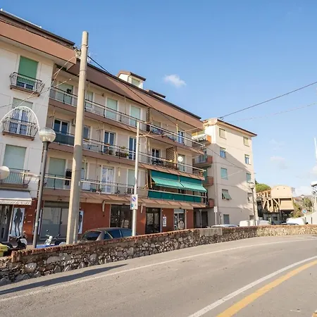 Casa Nina Quadrilocale A 50m Dal Mare Apartamento *