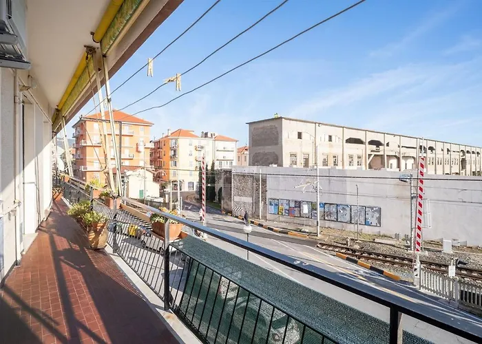 Casa Nina Quadrilocale A 50m Dal Mare Appartement *