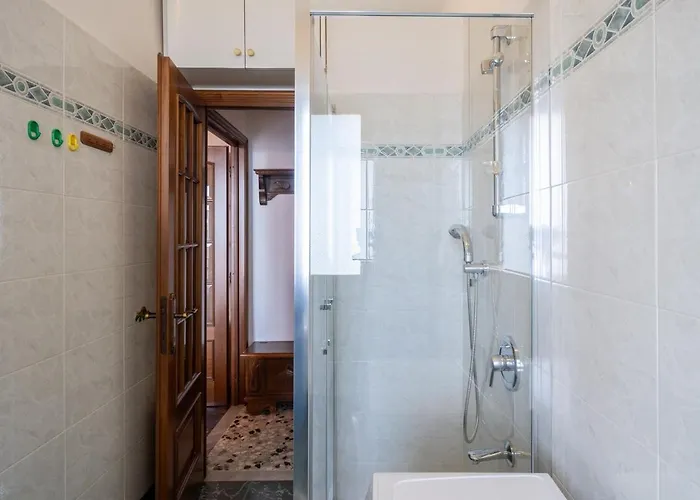 Casa Nina Quadrilocale A 50m Dal Mare Pietra Ligure